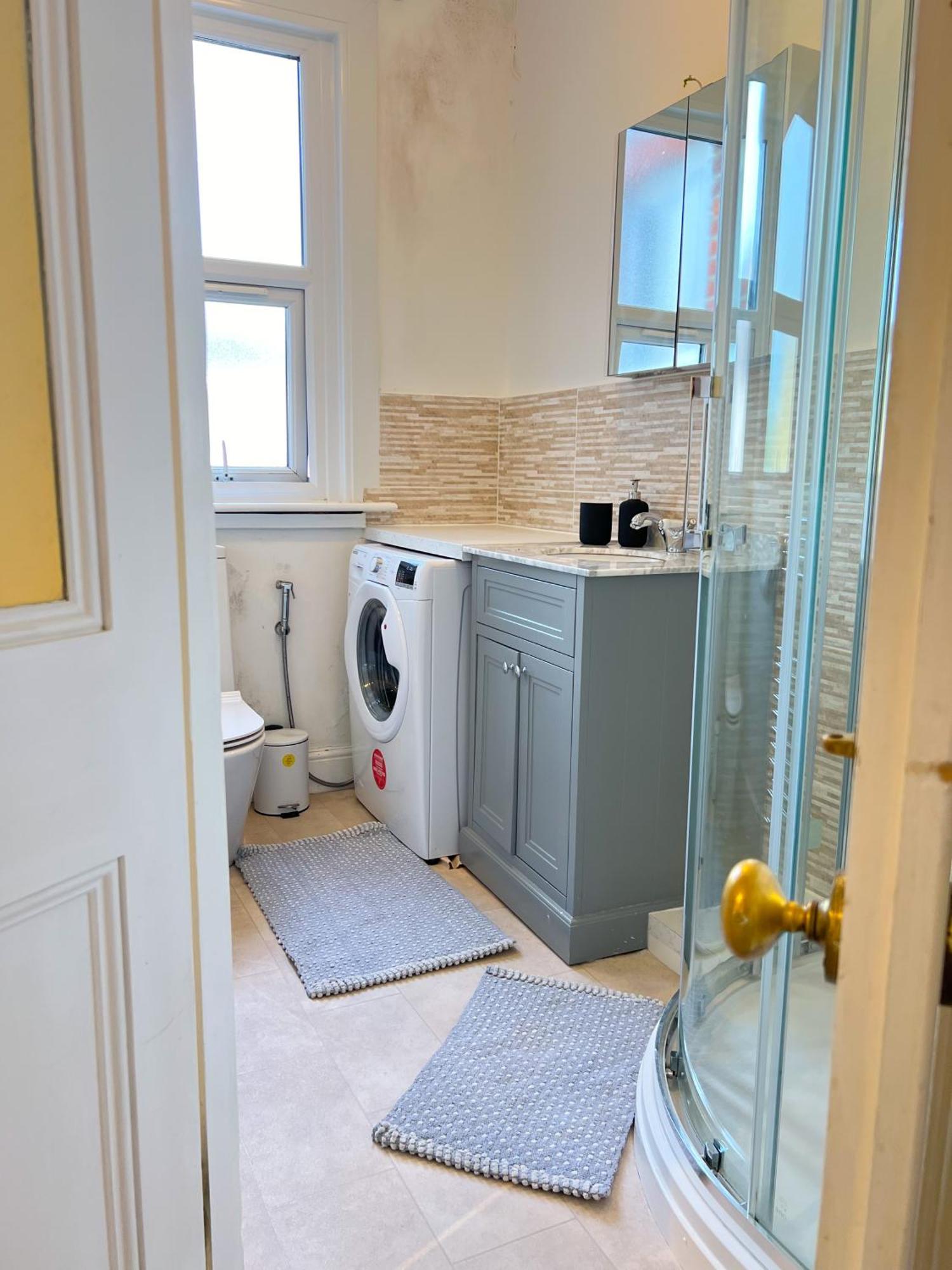 Welcome 2 Bedrooms Flat In Wimbledon Apartment London